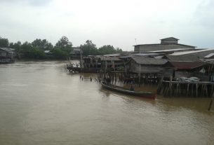 Tangkap Oknum Illegal Fishing Dengan Cara Meracun Ikan di Mendahara Ilir