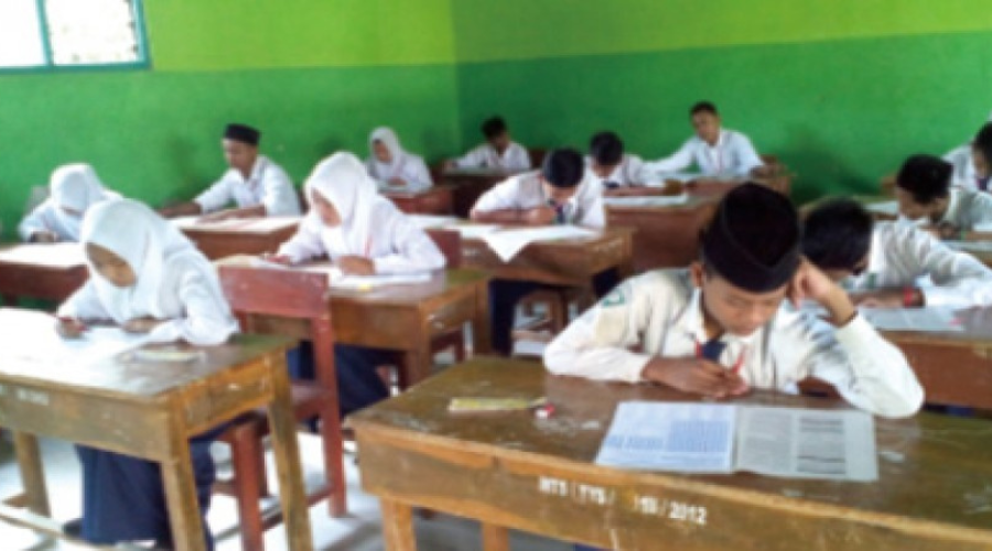 Pengaruh Pola Asuh Orang Tua Terhadap Motivasi Belajar di MTS Alhuda Dendang Rantau Indah